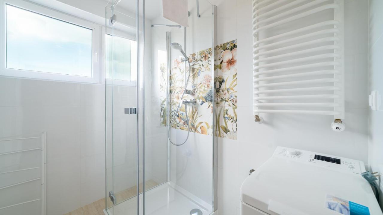 Apartamenty Everysky - Sobieszowska 28C เยเลเนียกูรา ภายนอก รูปภาพ